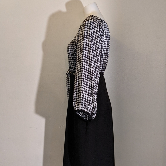 Essentials by Milano - Picture 4 of 5